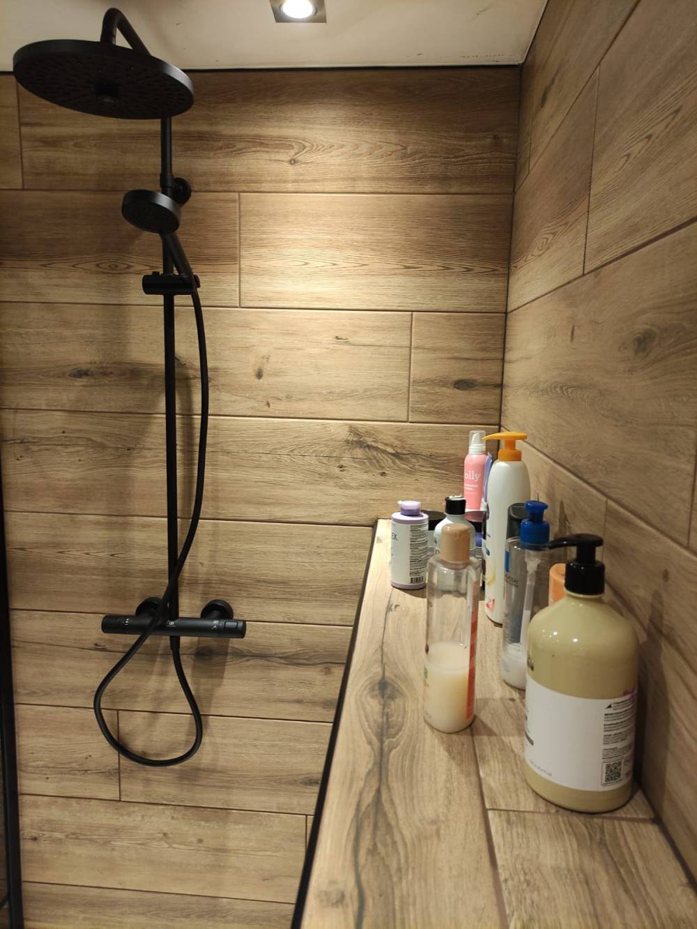 salle de bain etagere