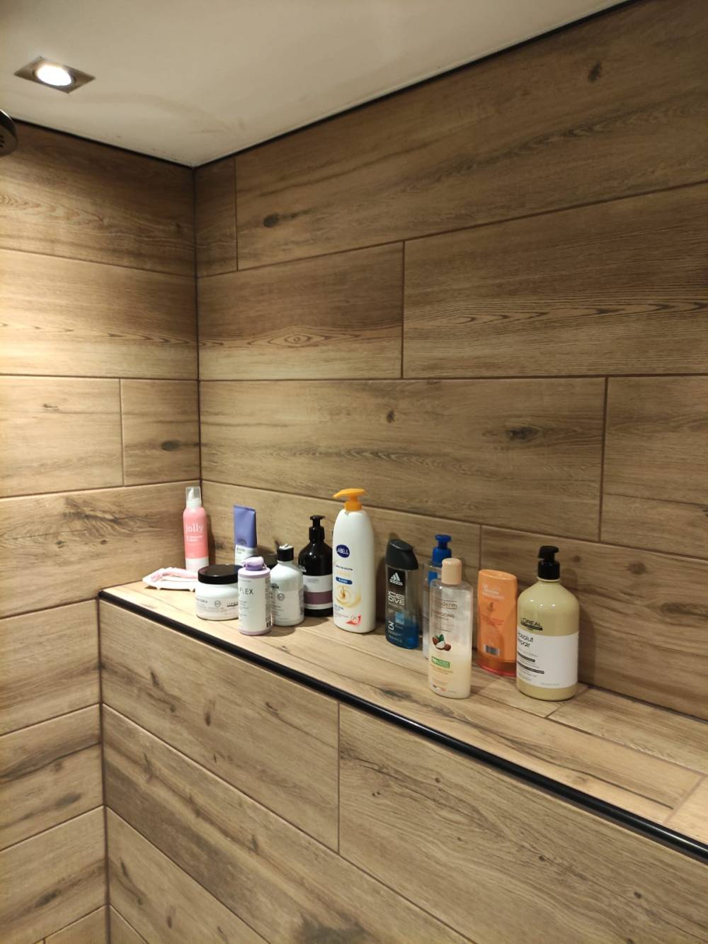 salle de bain etagere produit