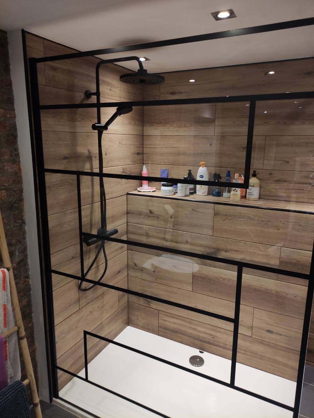 salle de bain vue droite